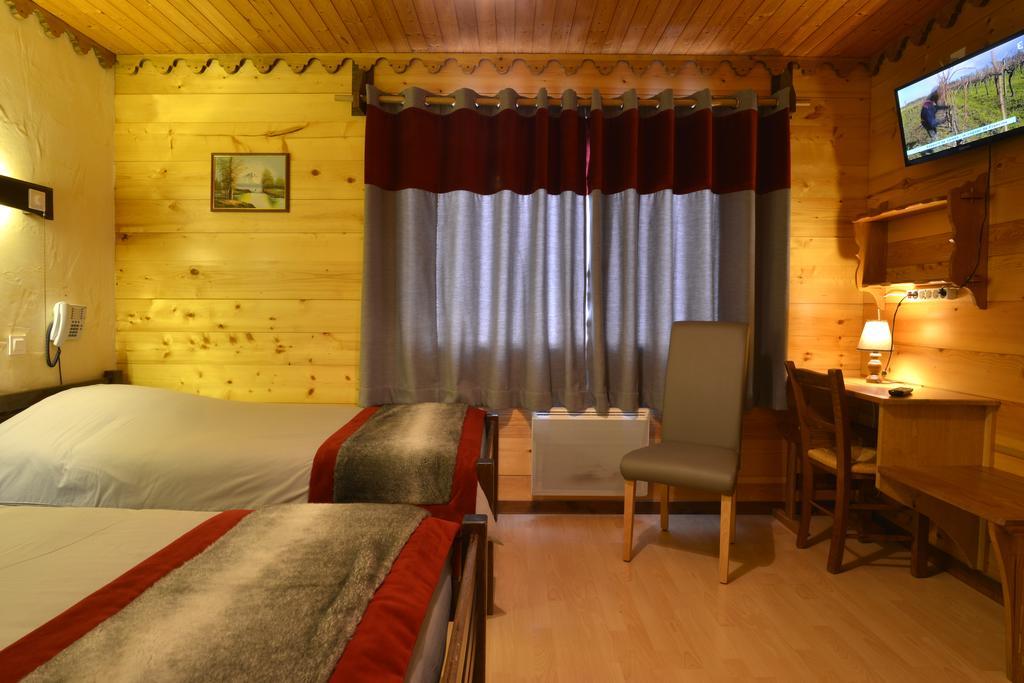 Hotel Le Ferraillon Абонданс Екстериор снимка